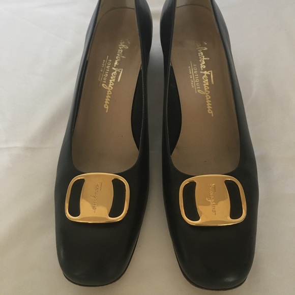 Salvatore Ferragamo Shoes - Salvatore Ferragamo boutique shoes